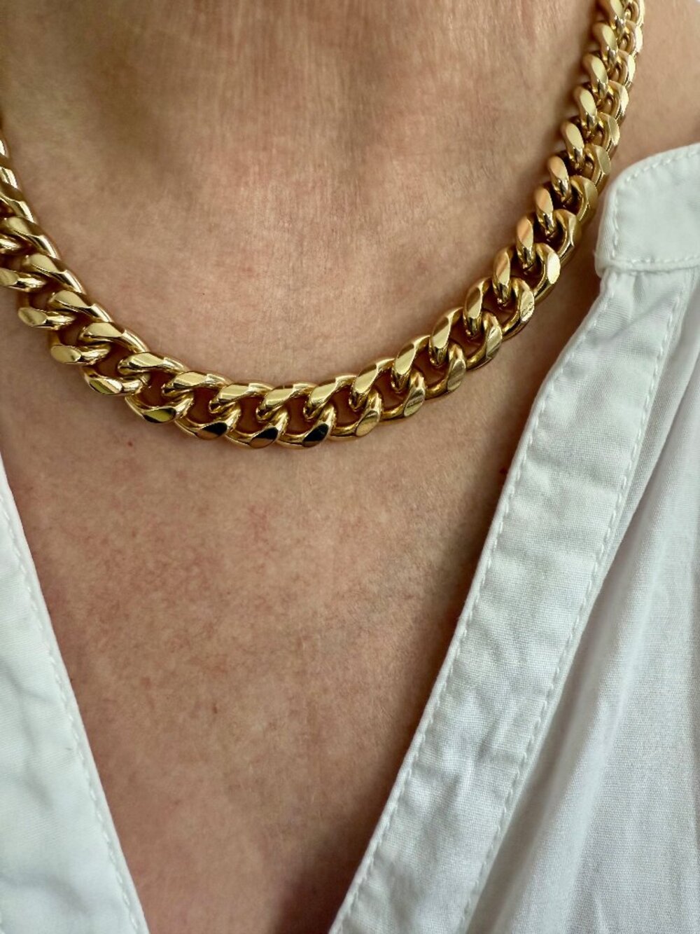 Chunky (17mm!) Gold Curb Chain & Dog Clip Necklace – Classic Statement Choker